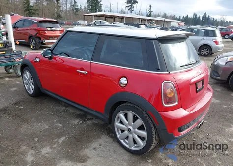 2008 Mini Cooper S из США, поврежденный, VIN WMWMF73518TV35572
